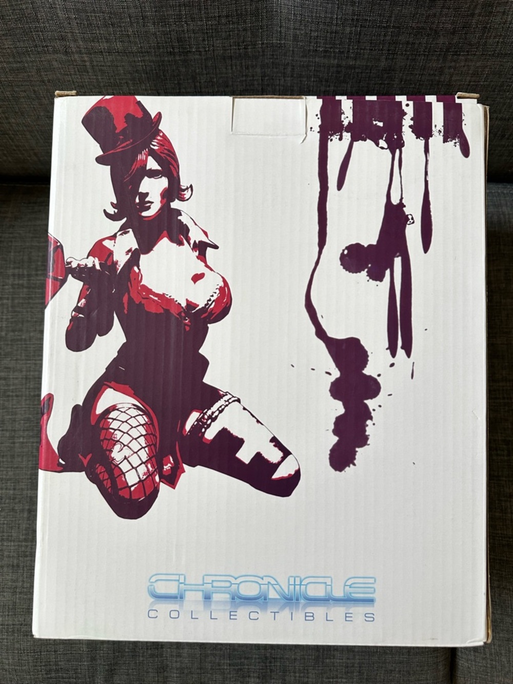 Borderlands Mad Moxxi statue MINT